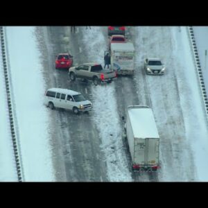 I-95 Shutdown: Stranded vehicles turn around on parts of I-95 in Virginia to escape traffic