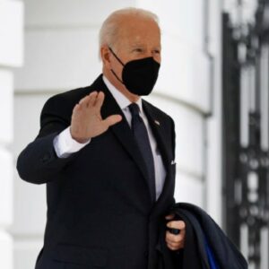 Biden Returns To White House, Doesn't Answer Reporters' Question On Russia-Ukraine Tensions