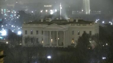 WATCH LIVE | SNOW FALLS AT THE WHITE HOUSE | FOX 5 DC