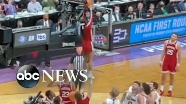 Basketball rescue during March Madness l ABC News