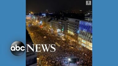 Crowds in Prague cheer Ukrainian president's address