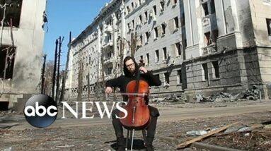 Kharkiv cellist performs in front of ruins