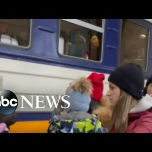 Packed trains depart Ukraine as families flee Russian attacks