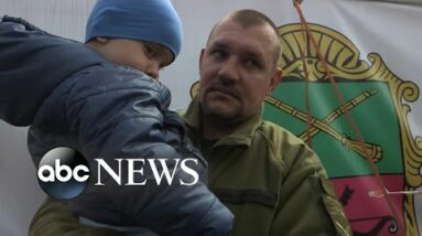 Soldier reunites with family before rejoining the fight in Ukraine