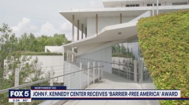 Kennedy Center receives Barrier-Free America award