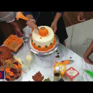 LION Lunch Hour: Fall cakes with Cakedivas