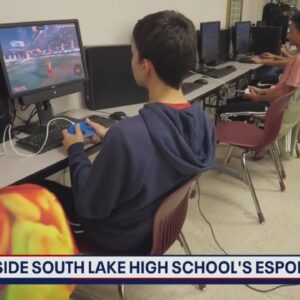 South Lake High School shows off esports team